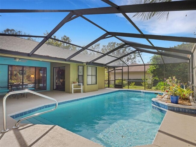 Building Photo - 3845 Garnet Dr