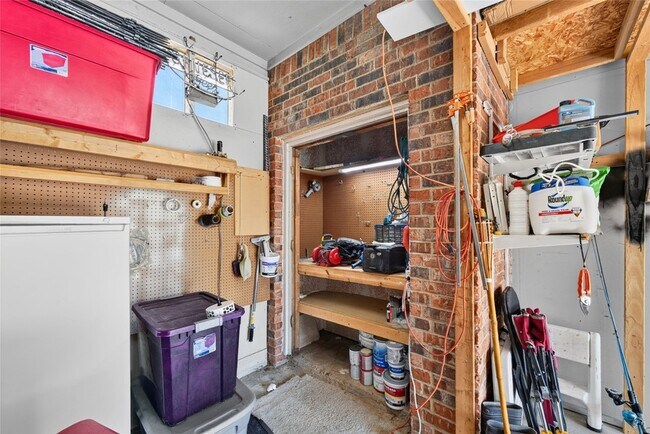 Building Photo - 2504 Orangegrove Cir