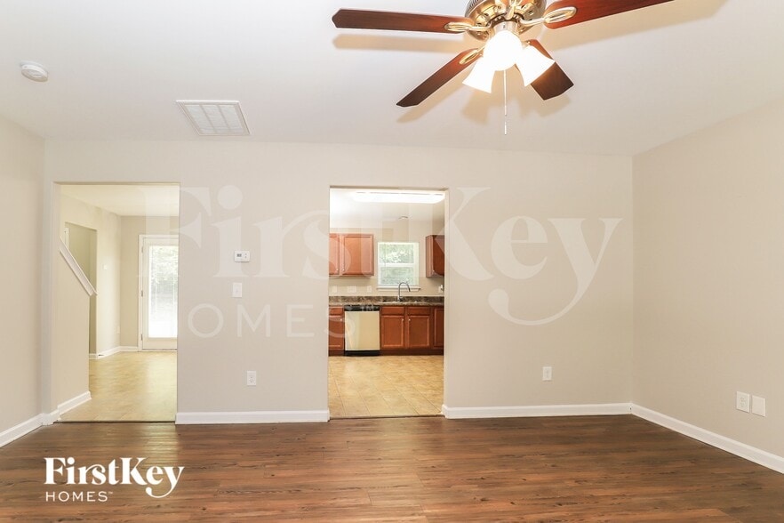 Building Photo - 2322 Deerbrook Forest Ln