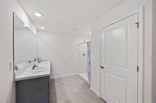 Building Photo - 11517 Timber Grv Ln