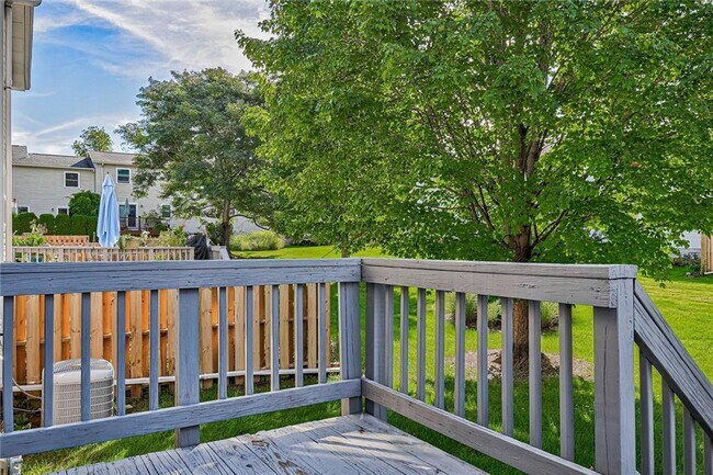 Building Photo - 1285 Courtney Dr