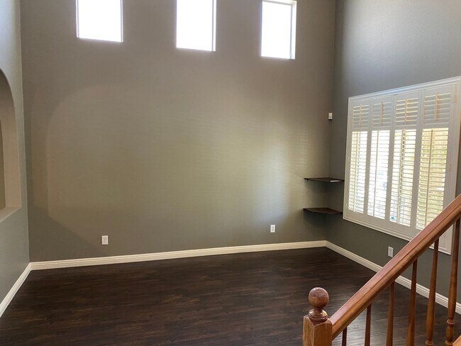 Building Photo - Pool!!! Spa!!! Summerlin!!! Gated!!! Park!! Mature lush landscape in back yard!! Synthetic Grass!...