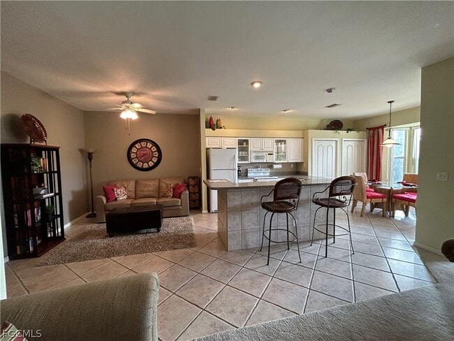 Building Photo - 20726 Country Barn Dr