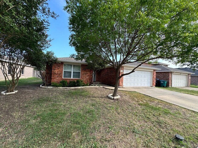 Building Photo - 209 Tripp Trail