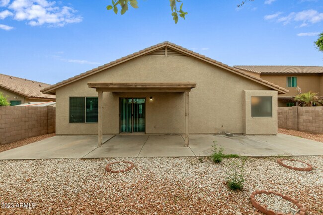 Building Photo - 9012 W Tony Ct