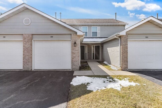 Building Photo - Rockford Townhomes East