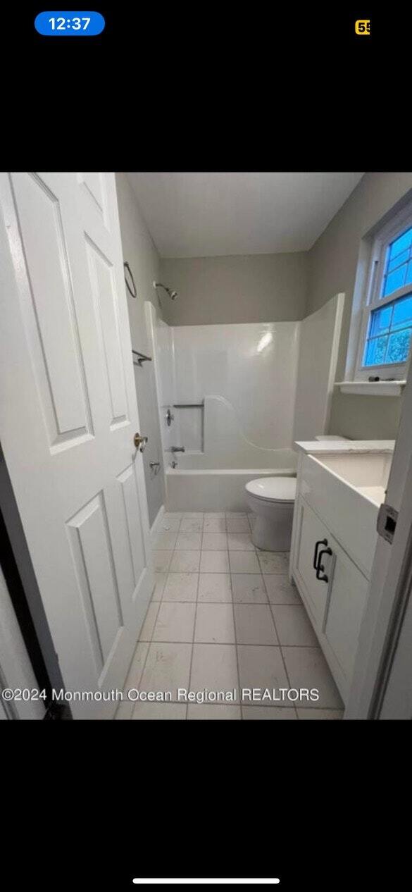 Building Photo - 434 Beachway Avenue