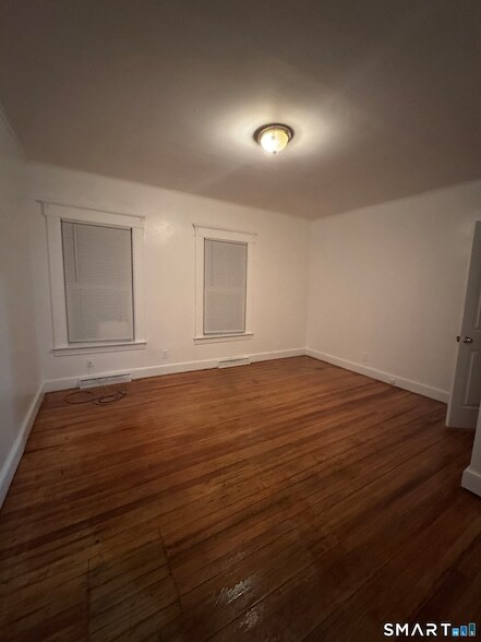 Building Photo - 20 Michael St