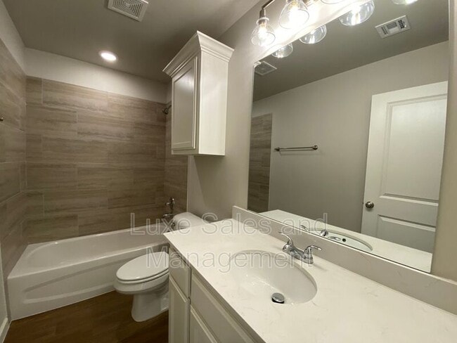 Building Photo - 11319 Breckenridge Ln