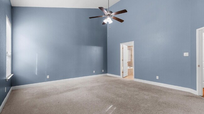 Building Photo - Spacious 4-Bedroom Home with a Backyard Oasis!