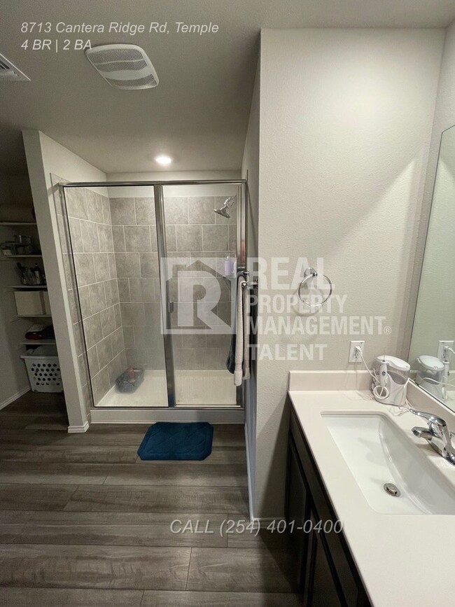 Building Photo - 8713 Cantera Rdg Rd