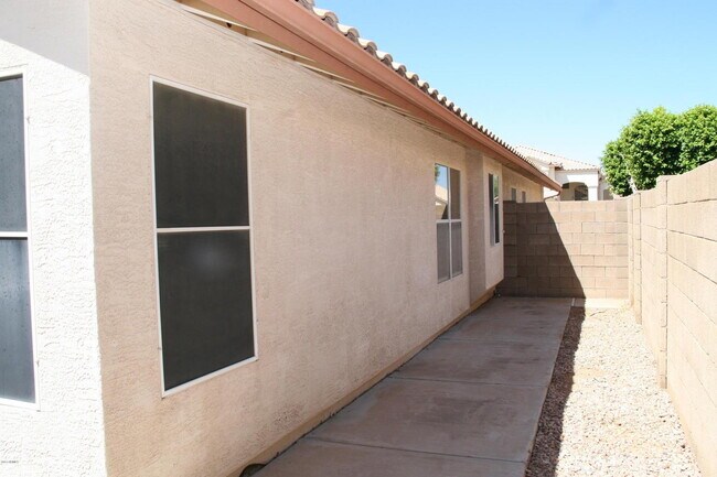 Building Photo - RANCHO DEL MAR BEAUTY