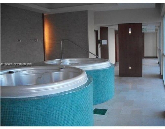 Building Photo - 31 SE 5th St