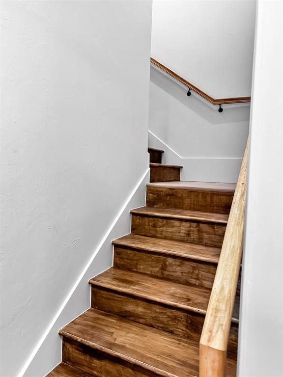 Building Photo - 26216 N 2960 Rd