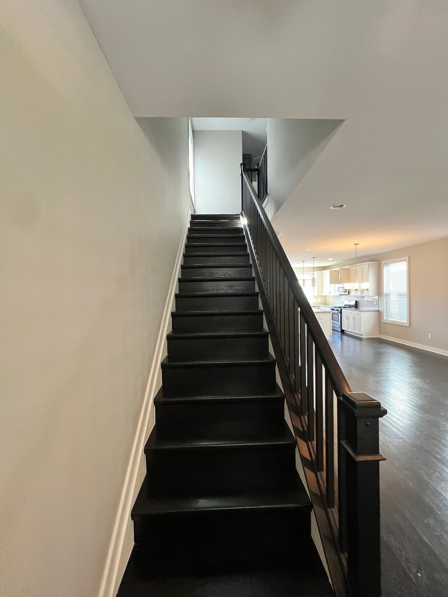 Building Photo - 1335 N Grant Ave