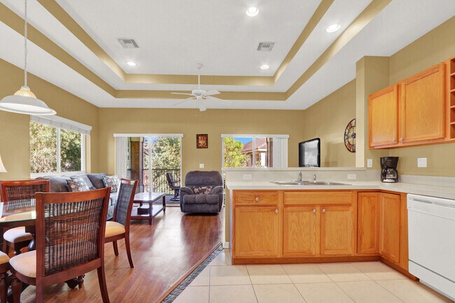 Building Photo - 8020 Carnoustie Pl