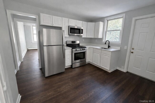 Building Photo - 6466-66 Hawley Ave