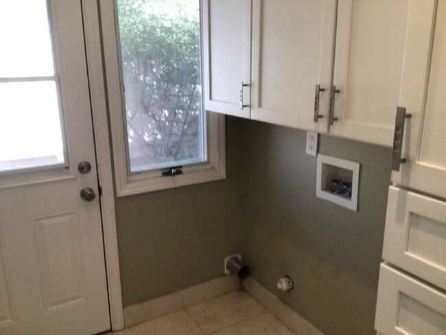 Building Photo - Stunning Executive Home in Almaden