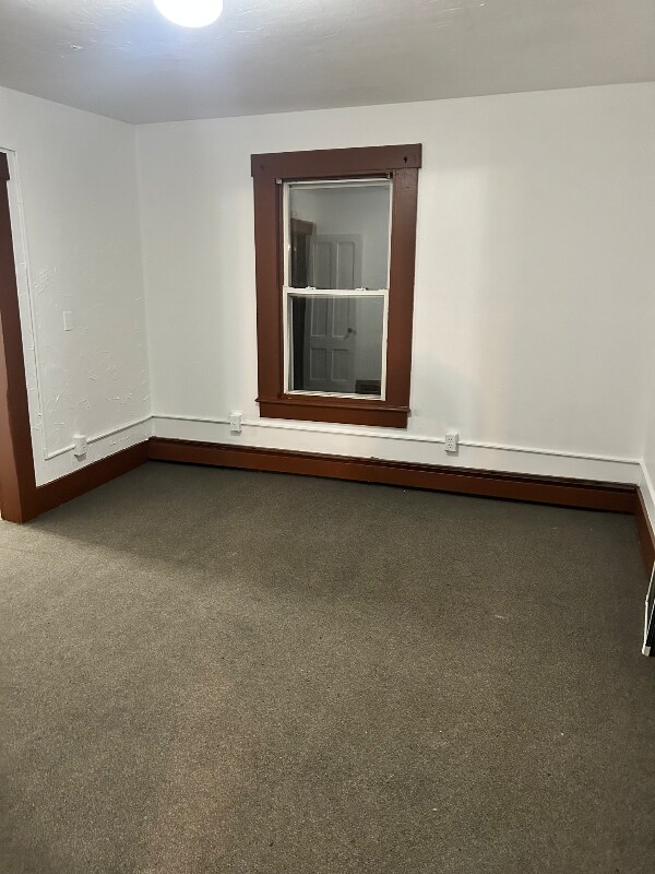 Building Photo - 68 Batchelder St