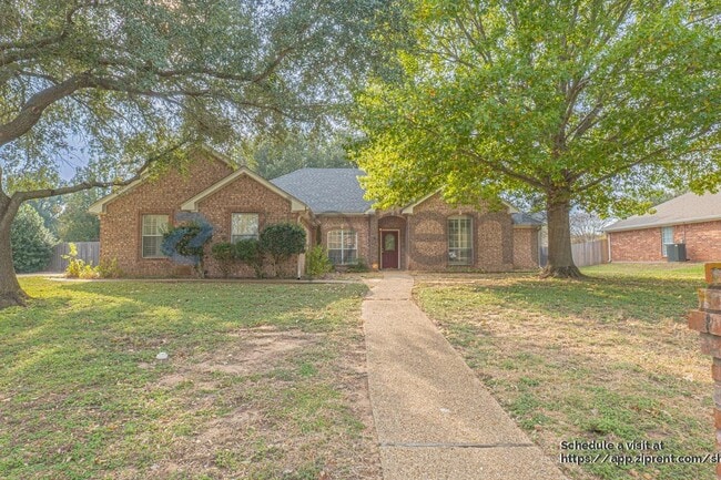 Primary Photo - 609 S Ruidoso Downs Dr