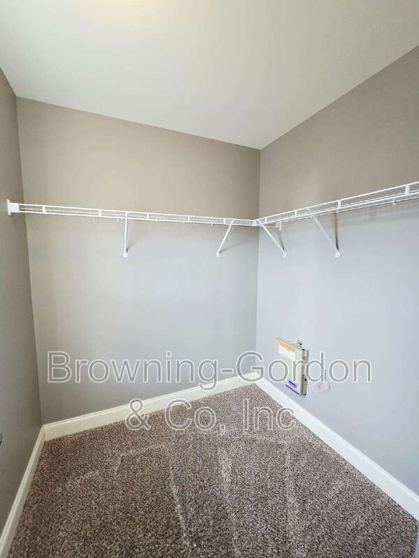 Building Photo - 735 Tulip Grove Rd