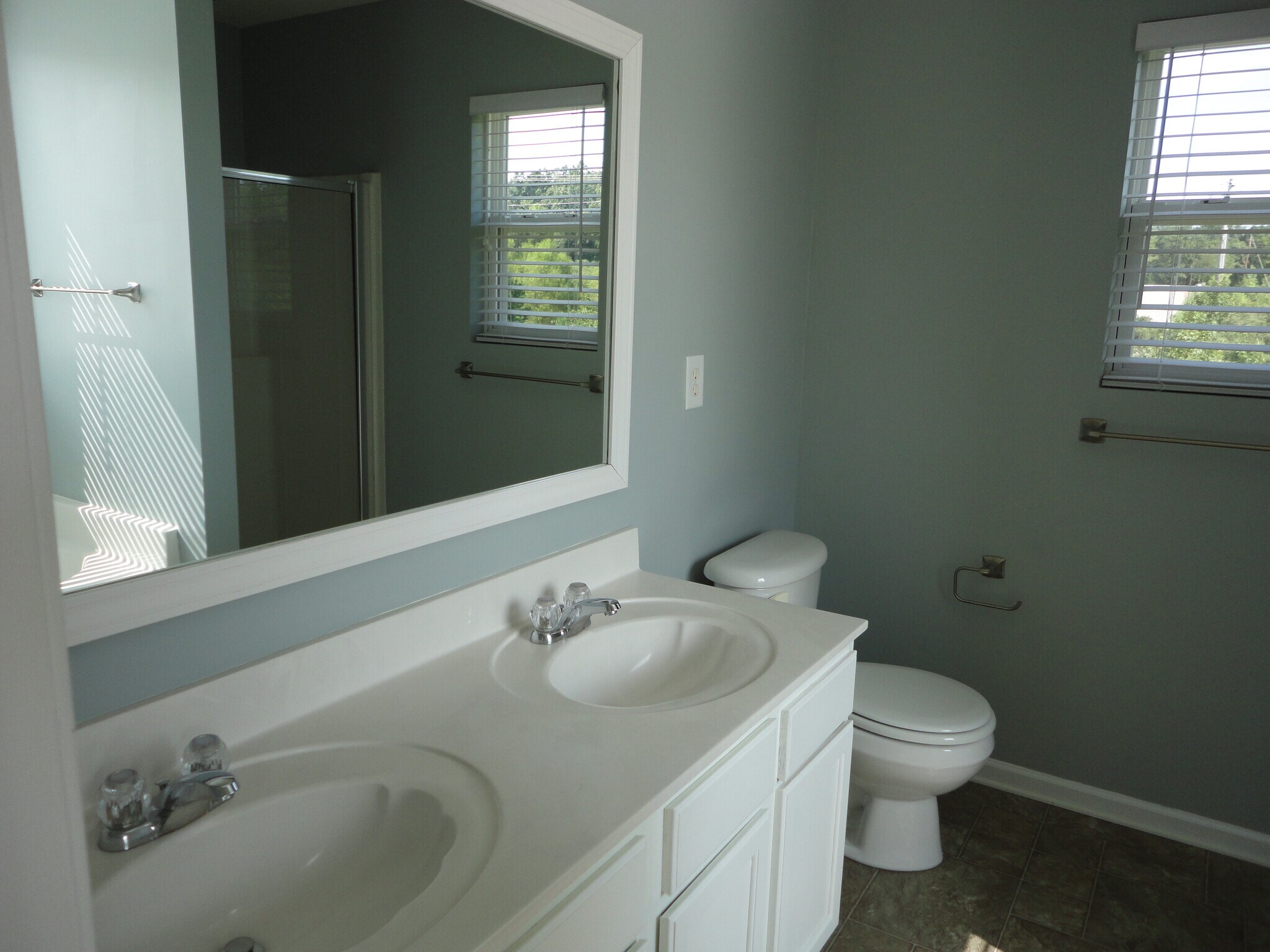 Building Photo - 3006 Moonstone Ln