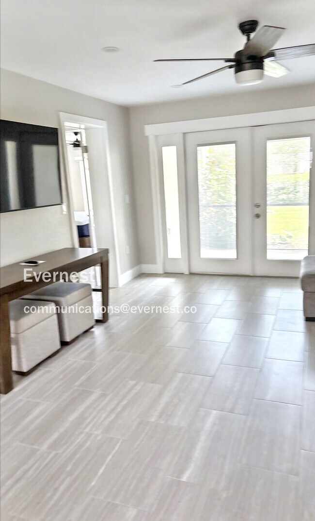 Building Photo - 13601 Frigate Ct