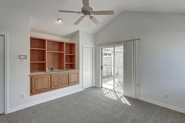 Building Photo - 15321 Dasmarines - 3/bed 2/bath $2,099/mo