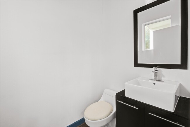 Building Photo - 3910 Austin St