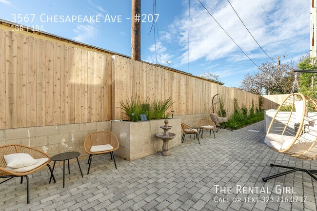 Building Photo - 3567 Chesapeake Ave