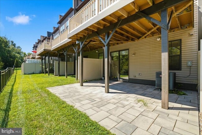 Building Photo - 9228 Wood Violet Ct