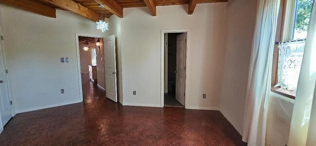 Building Photo - 3939 Rio Grande Blvd NW