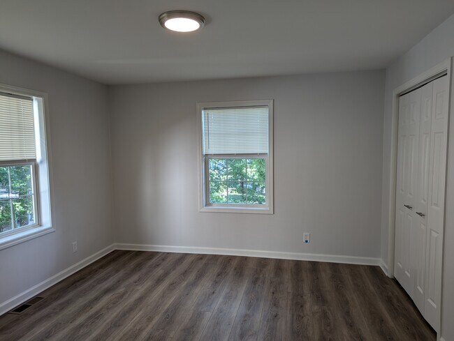 Bedroom - 612 Benjamin Ct