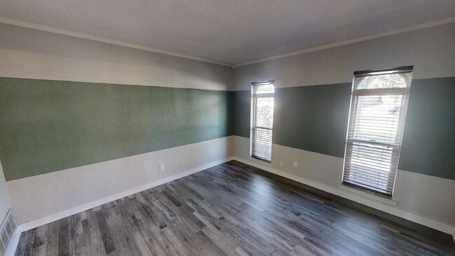 Building Photo - Renovated Harker Heights Gem – Stylish Liv...