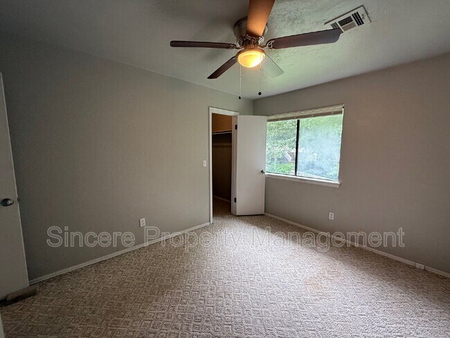 Building Photo - 11808 Biggs Cir