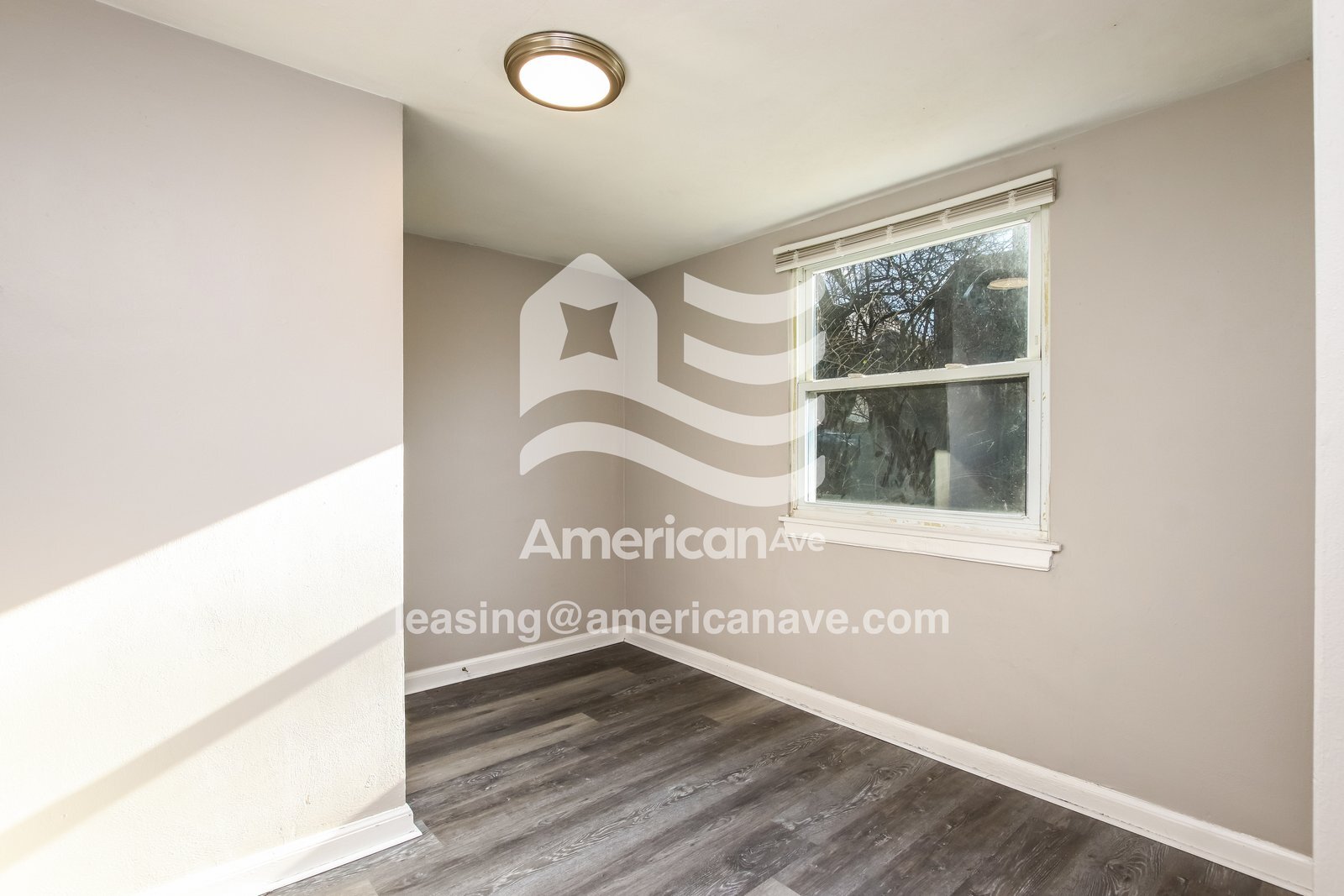 Building Photo - 1709 Campbell Dr