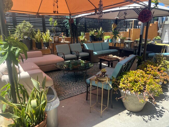 Building Photo - 12609 Woodgreen St