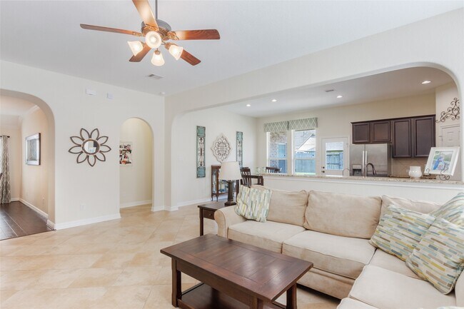 Building Photo - 19826 Summit Crest Ct