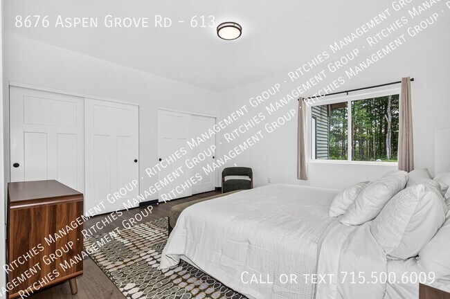 Building Photo - 8676 Aspen Ln