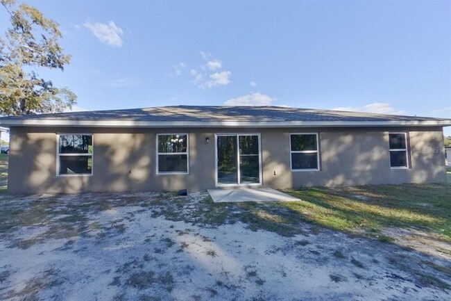 Building Photo - 820 Marion Oaks Manor