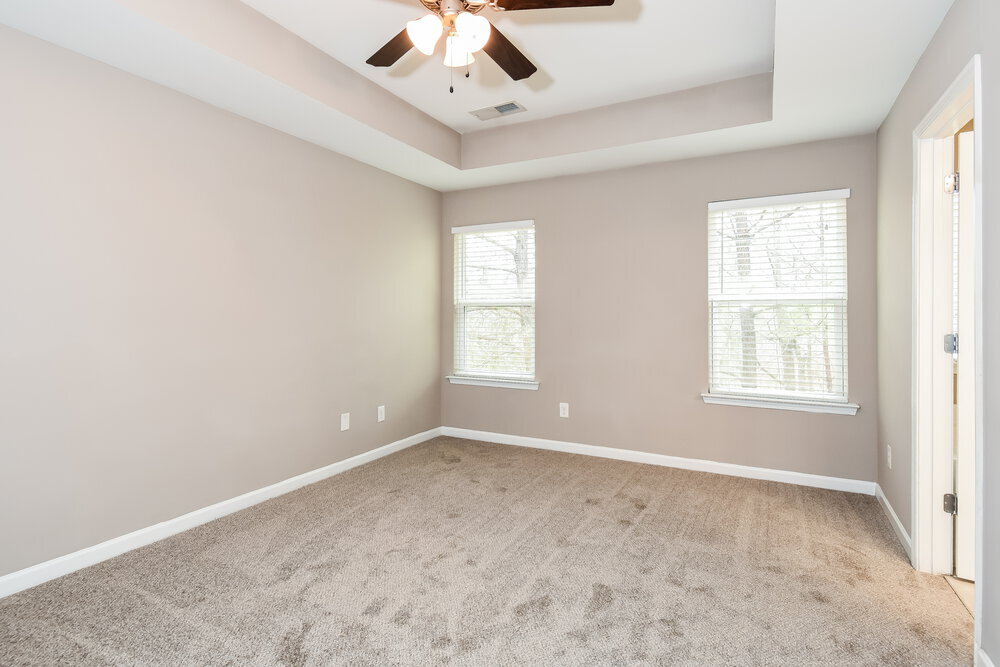 Building Photo - 602 Fieldcrest Dr