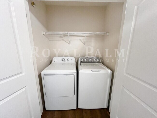 Building Photo - 9177 Aegean Cir