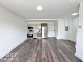 Building Photo - 1555 W Hollywood Ave