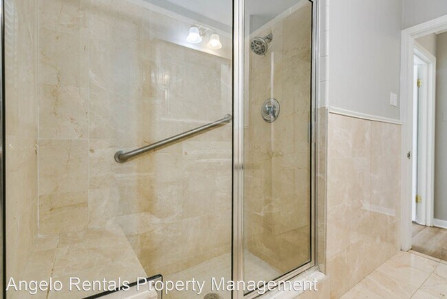 Building Photo - 3 br, 2 bath House - 2312 W. Ave K