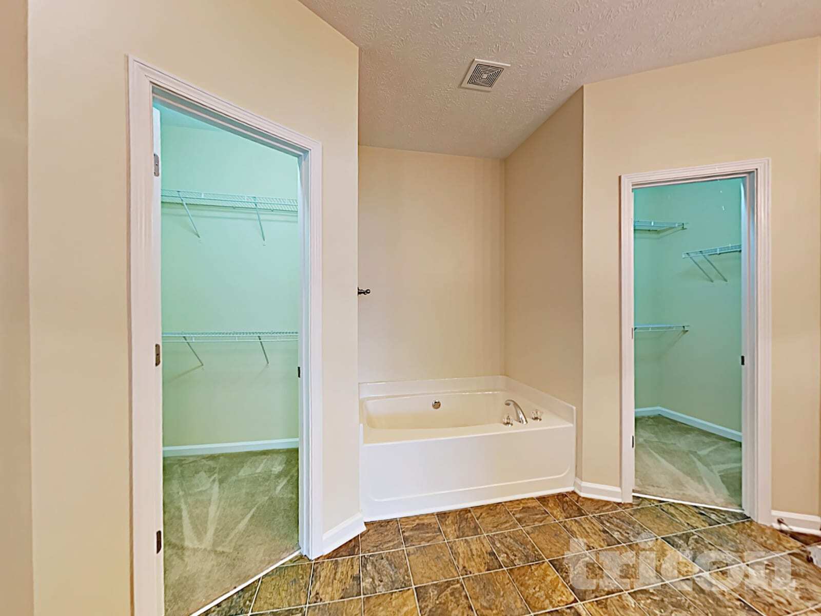 Building Photo - 24 Timberland Trail