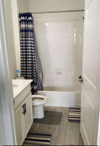 Common Bathroom - 4771 Copeland Cir