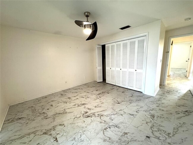 Building Photo - 610 Indian Rocks Rd N