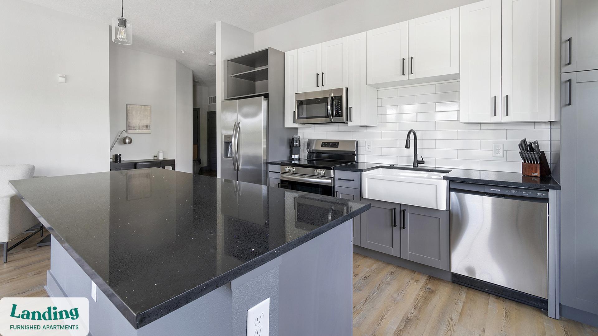 Building Photo - 14041 Hyatt Rd