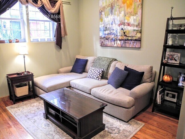 Building Photo - 1712 Rodman St