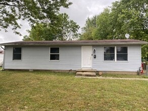 Building Photo - Welcome to this charming three bedroom, on...